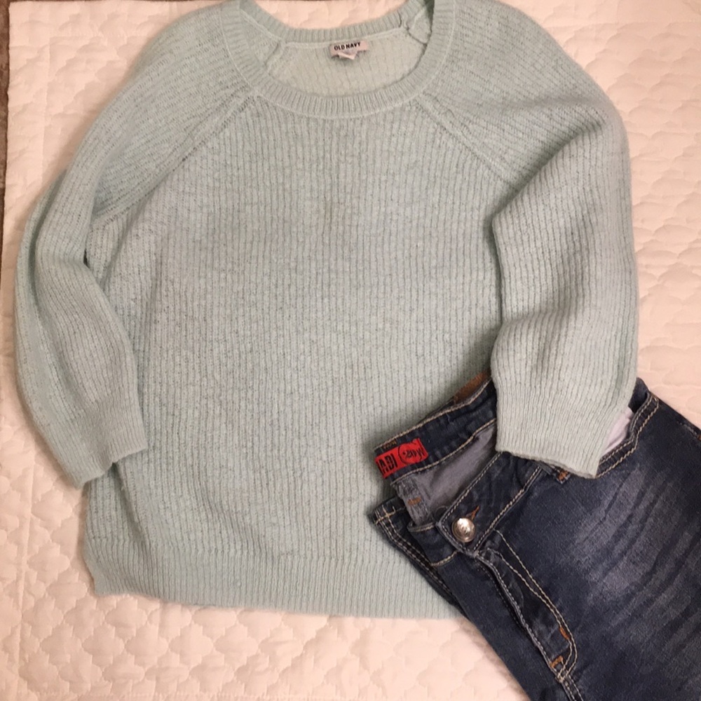 Old Navy knit sweater